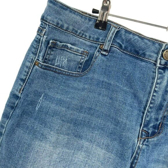William Rast Perfect Shorts Distressed Raw Edge Hem Denim Size 18w - Picture 4 of 9
